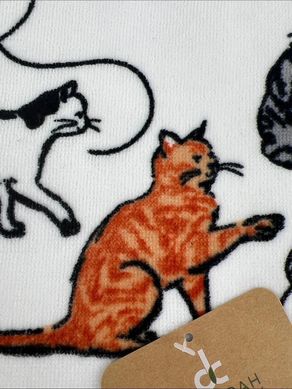 Deborah Connolly Bath Towels Playful Cat Design Soft Cotton Velour 3 Pc Set NEW